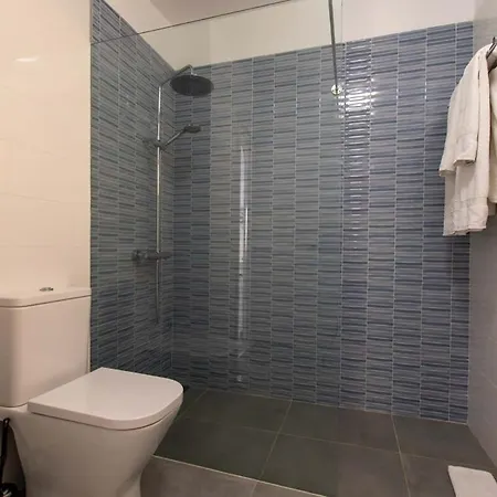 Mare 95 - One Bed 아데제