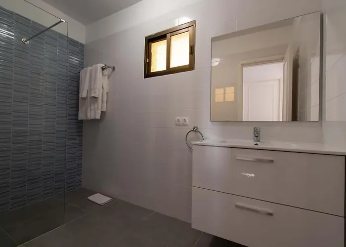 Mare 95 - One Bed Apartment Costa Adeje (Tenerife)