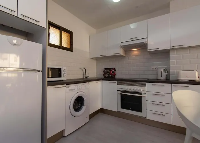 Mare 95 - One Bed Apartment *